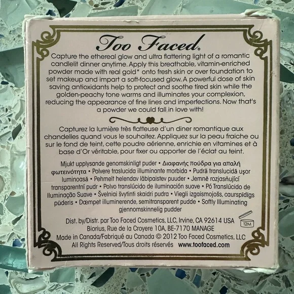 Too Faced OG Candlelight - softly, illuminating translucent powder - Picture 3 of 4